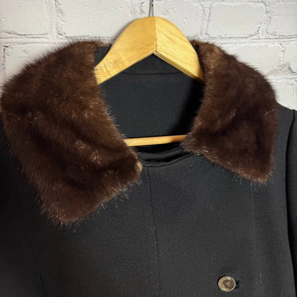 Vintage John T. Shayne Stegari Women’s Virgin Wool Fur Trimmed Coat size M/L - Picture 7 of 16